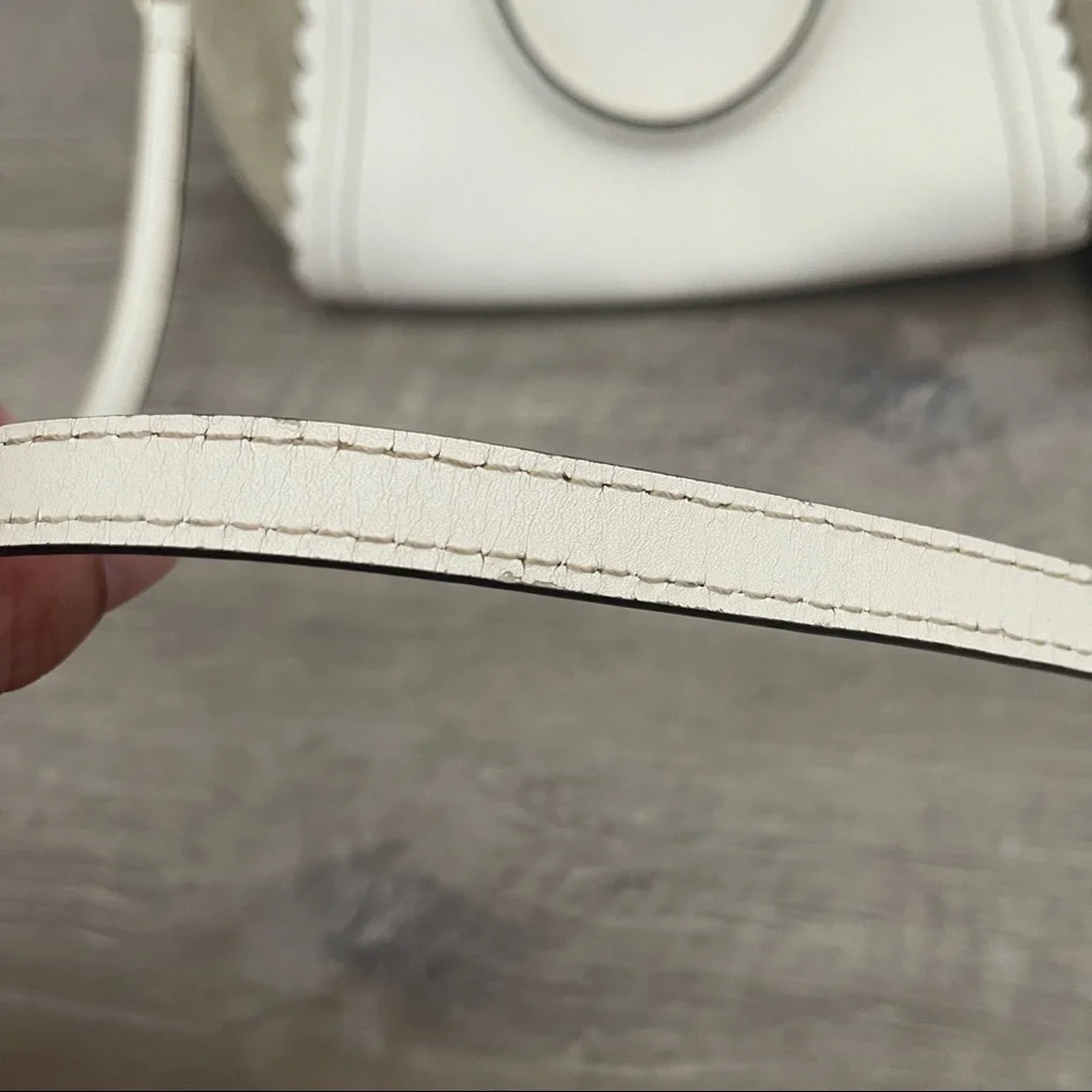 Kate Spade Scallop Handbag - Picture 5 of 8